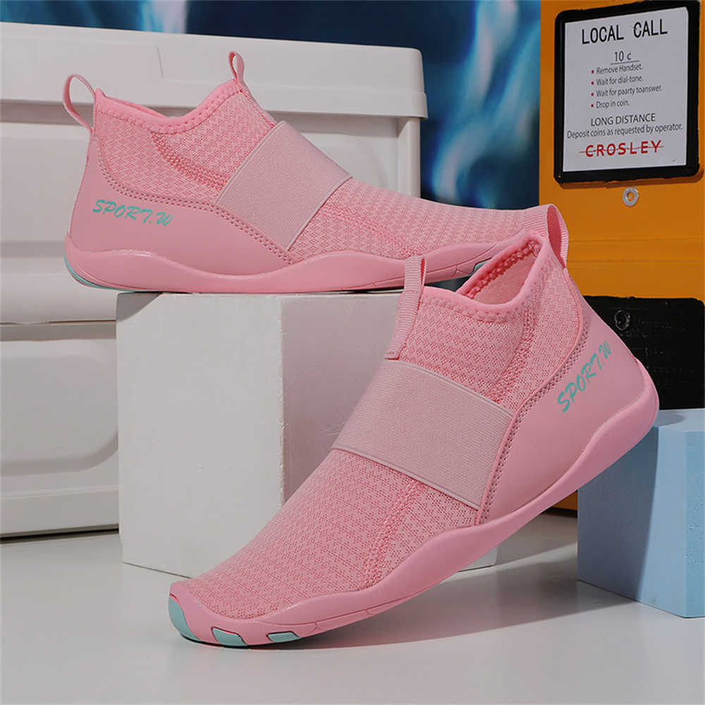 Oversize 41-42 Red Tennis Woma - Women'S Shoes To Buy recensie en prijs