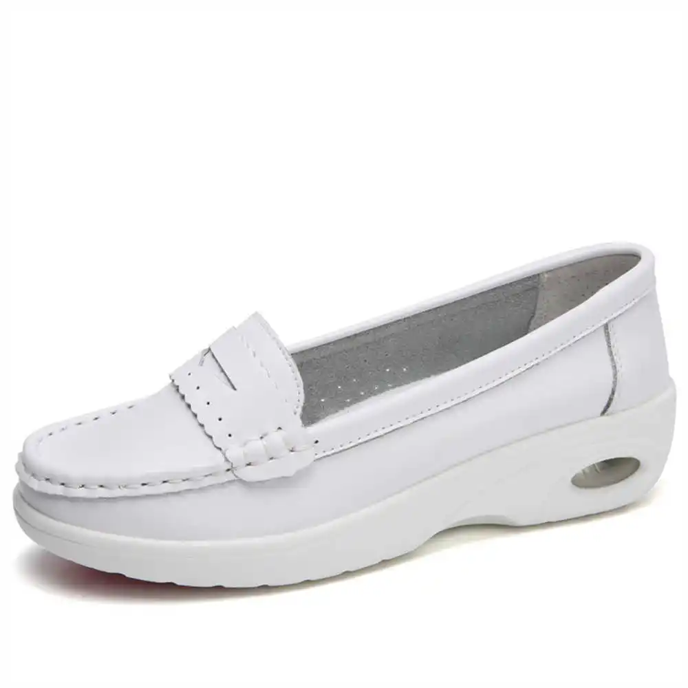 Thick Sole Slipon White Traine - Women Shoes Brown Colour recensie en prijs