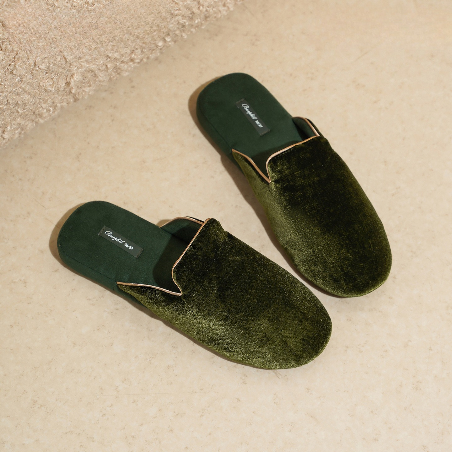New Chinese Style Women's Indo - Fluffy Fur Slipper recensie en prijs
