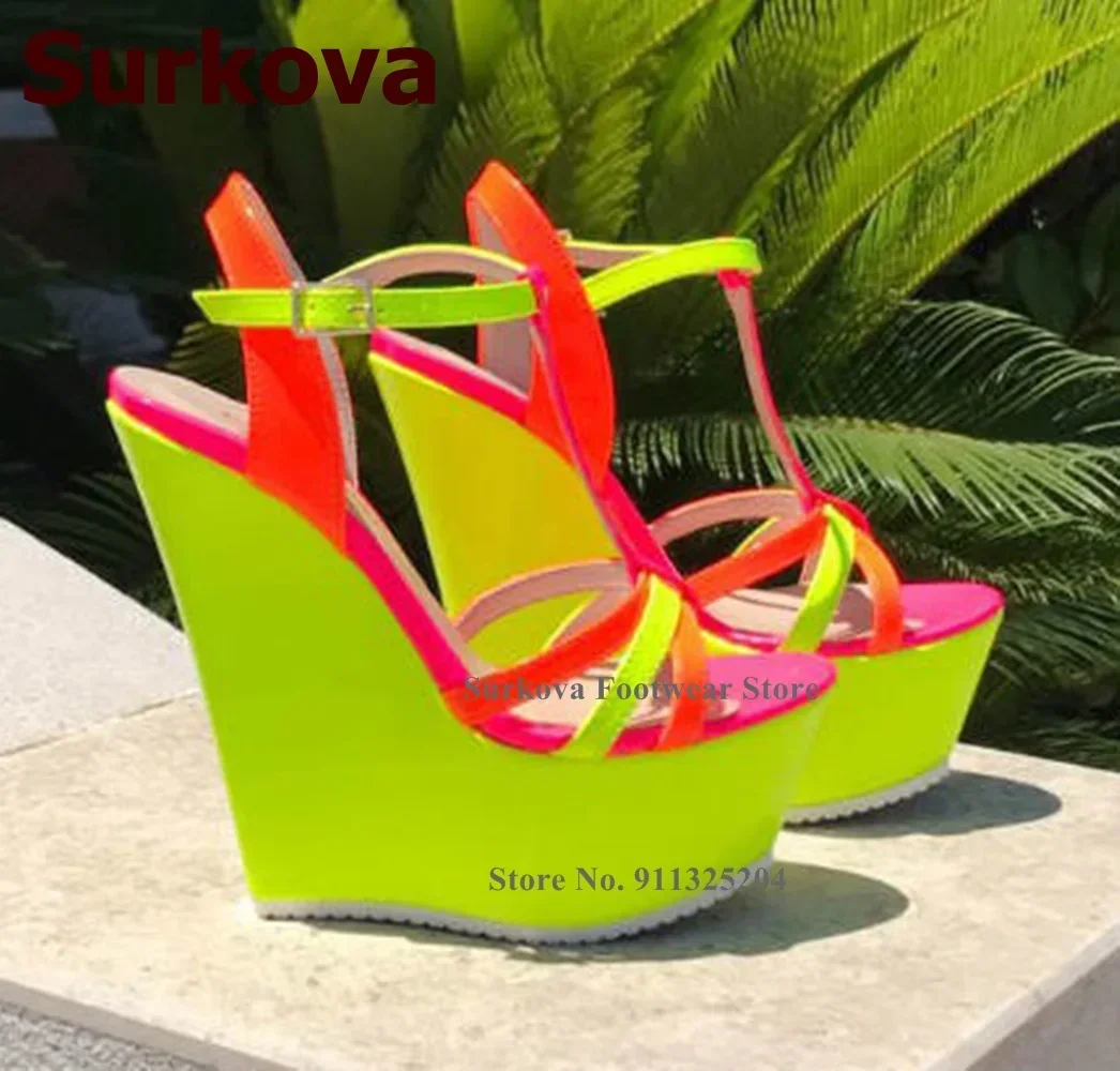 Surkova Neon Yellow Wedge Heel - Cork Wedge Sandal recensie en prijs