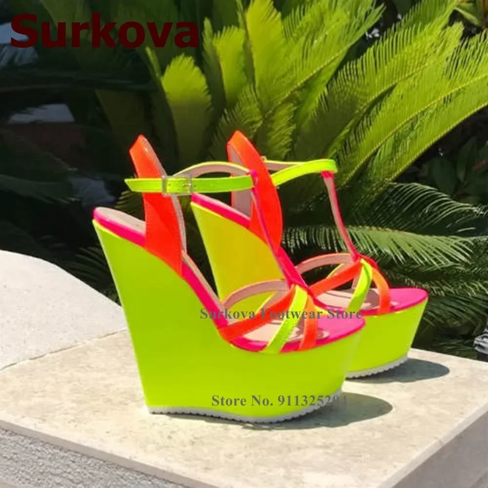 Surkova Neon Yellow Wedge Heel - Cork Wedge Sandal recensie en prijs