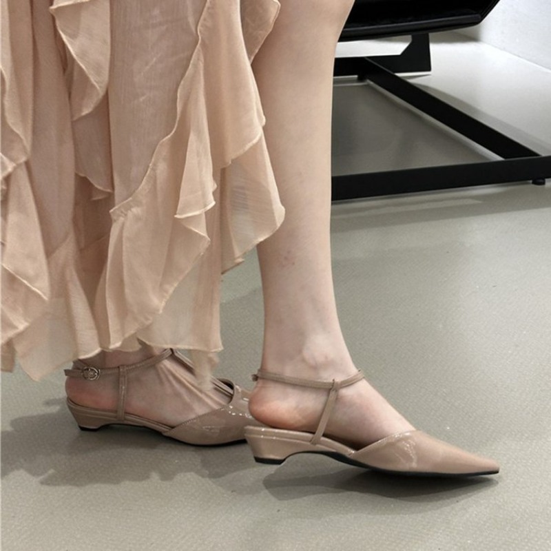 Womens Pointed Toe T-Strap Kit - Women'S Shoes Kitten Heels recensie en prijs