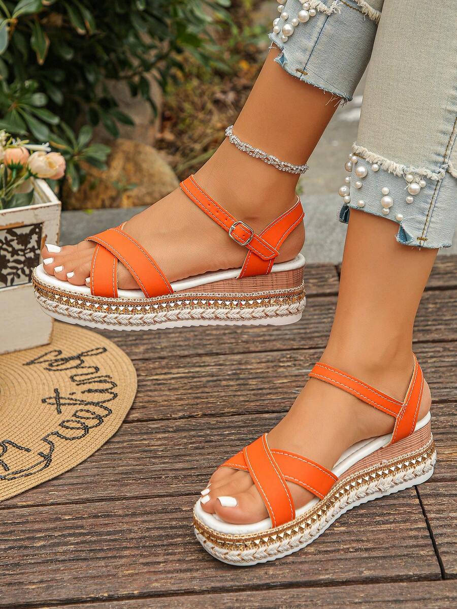 Orange Rivet Decor Ankle Strap - Cork Wedge Sandal recensie en prijs